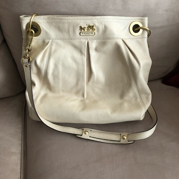 Coach crossbody purse - Picture 2 of 4